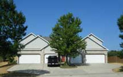 1329 Glacier Hill Drive Exterior