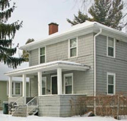 932 Drake St. Exterior